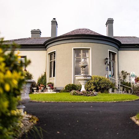 Ballinalacken Castle Country House Hotel Doolin Exteriör bild