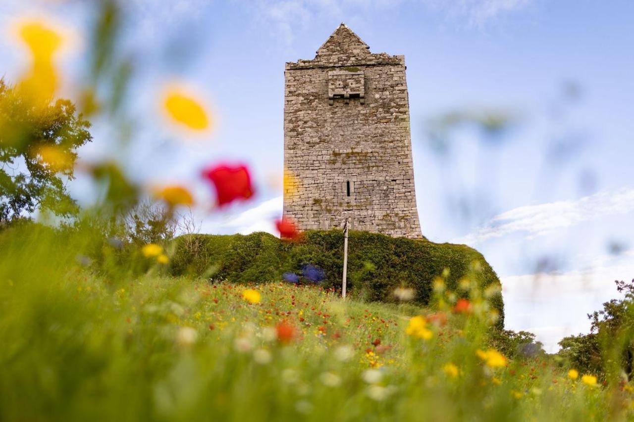 Ballinalacken Castle Country House Hotel Doolin Exteriör bild